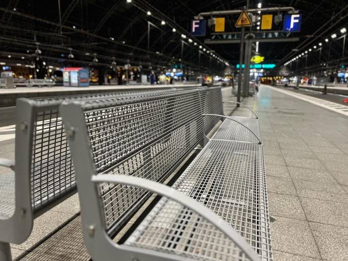 Almanya’da Makinistler Grevde, Tren Seferleri Yapılamıyor