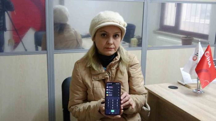 Mobil Bankacılık Şifresini Tuşladı: 130 Bin Tl Dolandırıldı