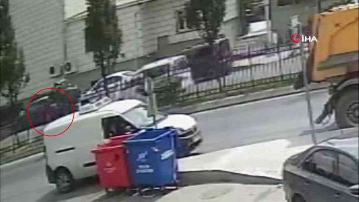 İki Kardeş 2 Yıl Arayla Trafik Kazasında Hayatını Kaybetti