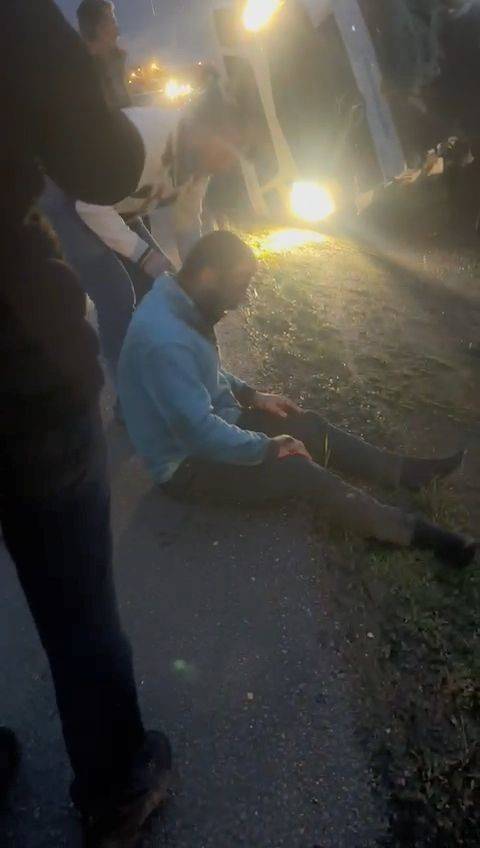 Kontrolden Çıkan Tır Yan Yattı: 1 Yaralı