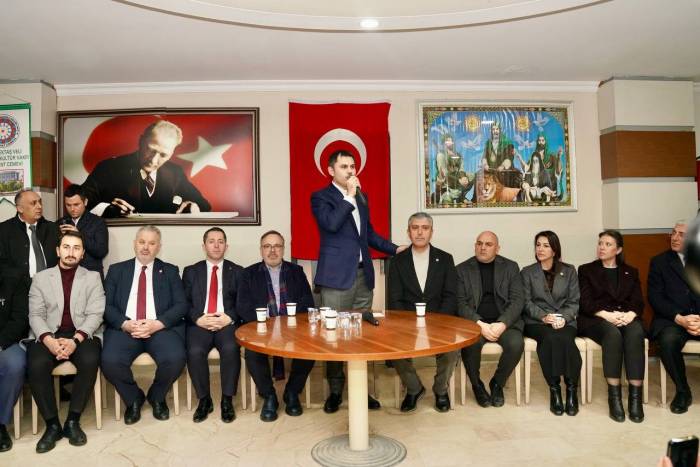 Ak Parti İbb Başkan Adayı Kurum: "İstanbullulara, Kimseyi Ayırt Etmeden Hizmet Edeceğiz"
