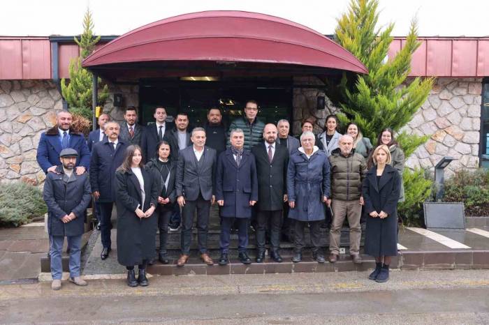 Gölbaşı Belediye Başkanı Şimşek Gazetecilerle Bir Araya Geldi