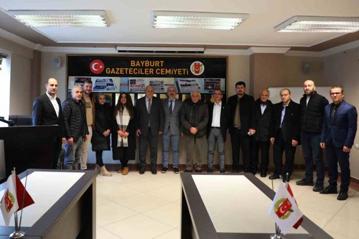 Başkan Pekmezci’den Bgc’ye ‘10 Ocak’ Ziyareti