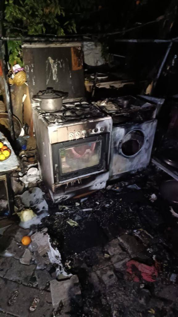 Samandağ’da Çadır Yangını Çevreye Sıçramadan Kontrol Altına Alındı