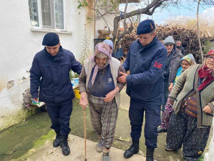 Manisa’da Kayıp Yaşlı Kadından İyi Haber: Jandarma Ekipleri Buldu