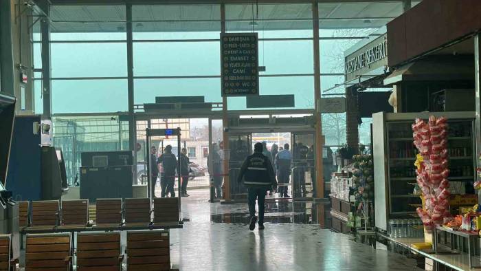 Bursa Şehirlerarası Otobüs Terminali’nde Korkutan Yangın