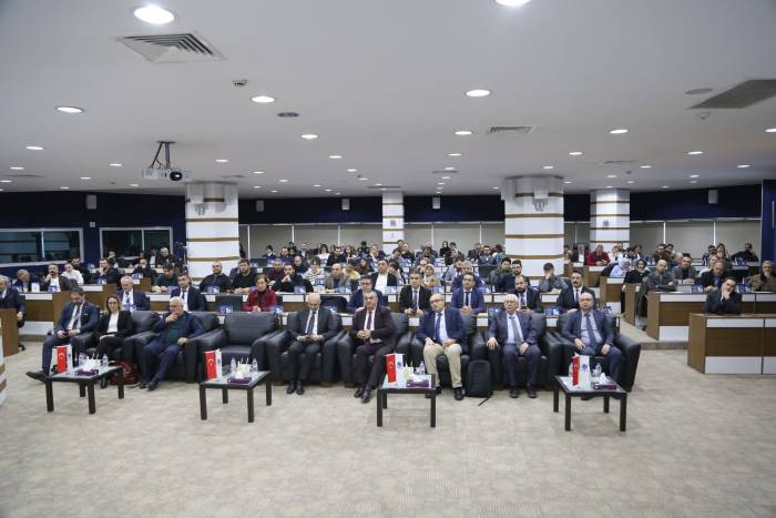 Kayso Başkanı Büyüksimitci: “Firmalarımızı Yeşil Dönüşüme Hızlıca Hazırlamalıyız”