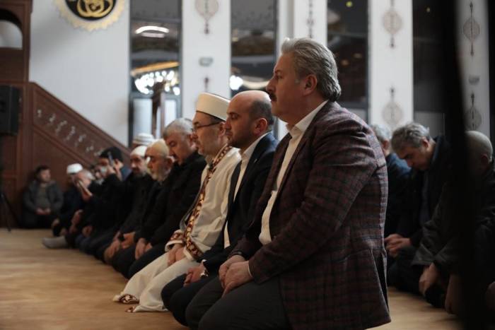 Mehmet Hisar Cami Açıldı