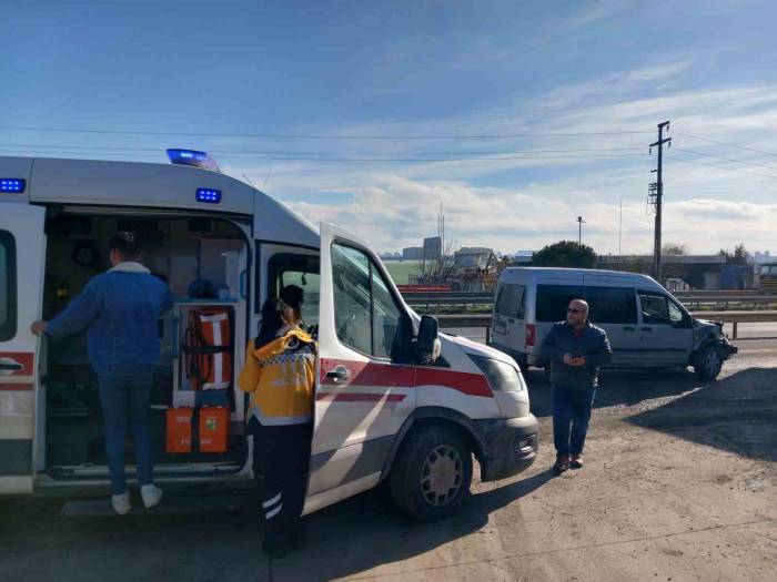 Tekirdağ’da 2 Kişinin Yaralandığı Kaza Kamerada