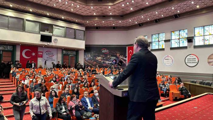 Bakan Yardımcısı Çam: "Bugün Bu Ülke Bir Selçuk Bayraktar Çıkarttığı İçin Binlerce Askerimizin Şehadeti Engelleniyor"