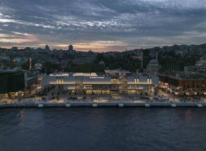 İstanbul Modern’in Yeni Binası ’harika Eserler’ Listesinde