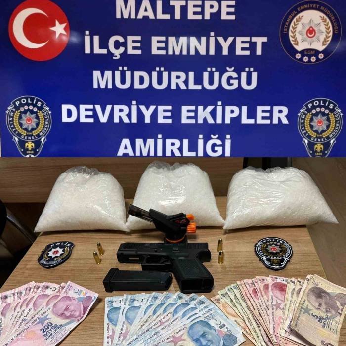 Maltepe’de Korsan Taksiden İndirilen Kadının Üzerinden 3 Kilo Uyuşturucu Çıktı