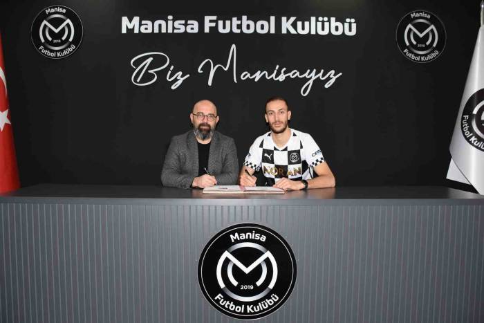 Muhammet Ensar Akgün, Manisa Fk’da