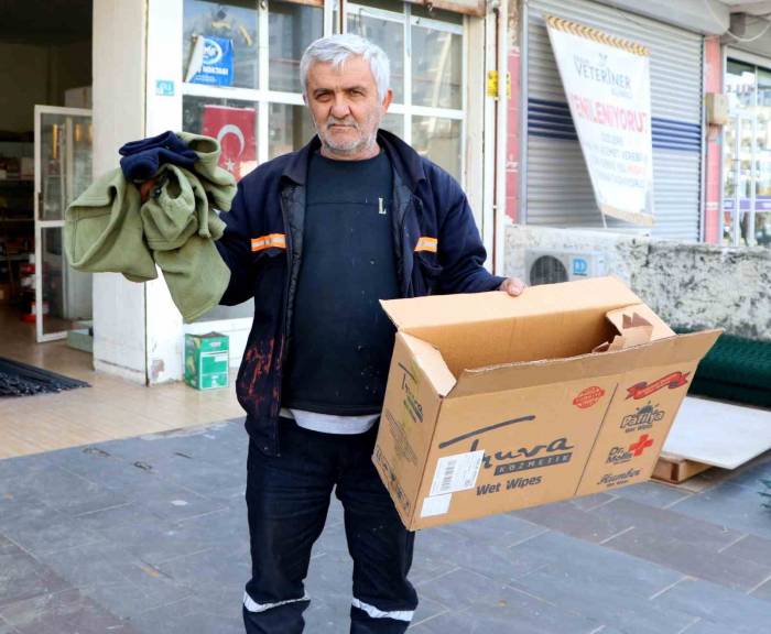 Televizyon Siparişi Verdi, Bez Geldi