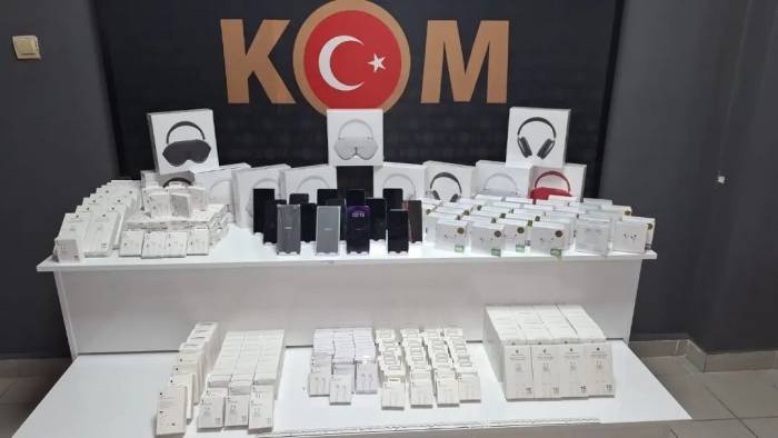 Kırklareli’nde Kaçak Elektronik Eşya Ele Geçirildi