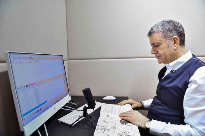 Esenyurt Belediye Başkanı Bozkurt, Masal Parkı Kitabını Görme Engelliler İçin Seslendirdi