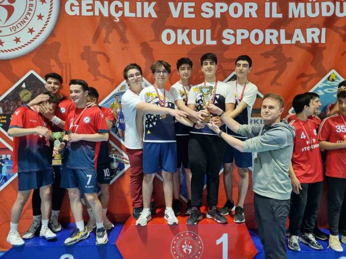 Badminton Şampiyonları Belli Oldu