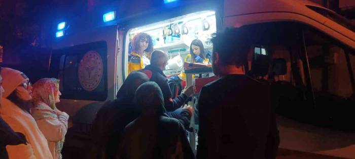 Sobadan Yükselen Duman Yaşlı Adamı Hastanelik Etti