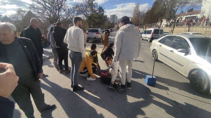 Ticari Aracın Çarptığı Çocuk Yaralandı