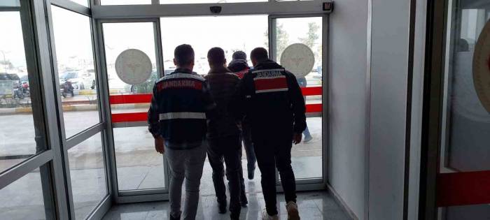 Osmaniye’de Jandarmadan Terör Operasyonu: 5 Tutuklama