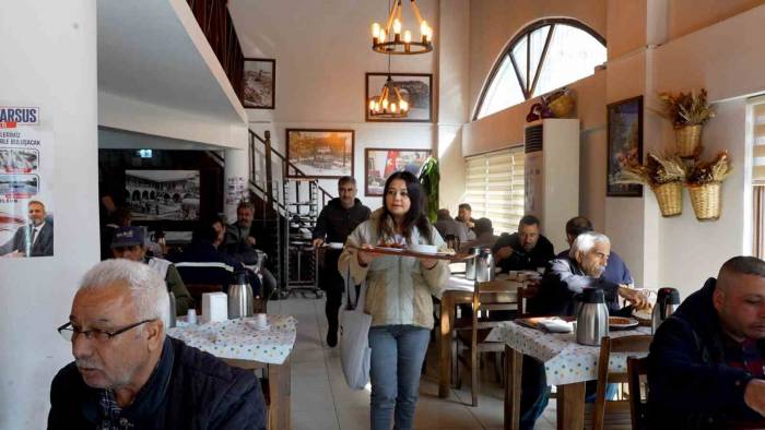 Tarsus Halk Restoranda 4 Çeşit Yemek 40 Lira