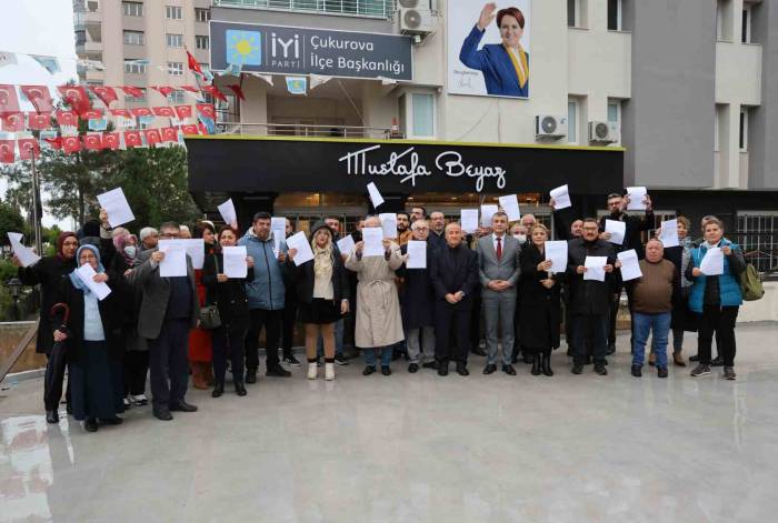 İyi Parti’den 130 Kişi İstifa Etti