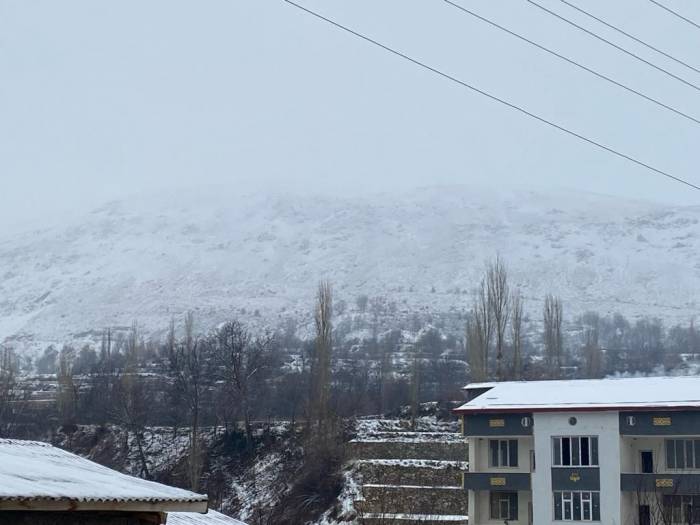 Çelikhan İlçesinde Kar Yağışı Başladı