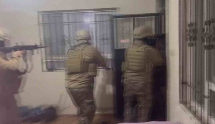 Hatay’da 16 Adrese Yapılan Operasyonda 10 Kişi Tutuklandı