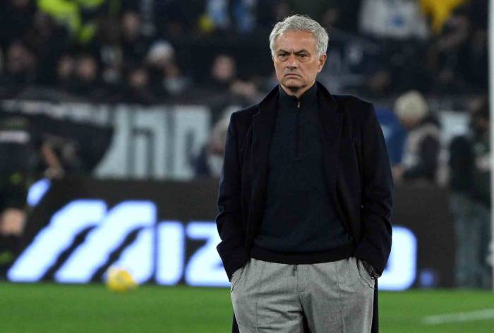 Roma’da Jose Mourinho Dönemi Sona Erdi