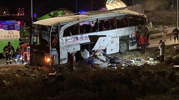 Mersin’de Yolcu Otobüsü Devrildi: 9 Ölü, 28 Yaralı
