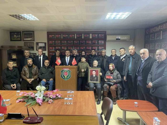 Osmaniye’de Şehit Aileleri Ve Gaziler, Terörü Lanetledi