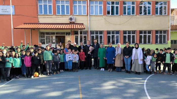 43 Yıllık Eğitimciye Duygusal Veda