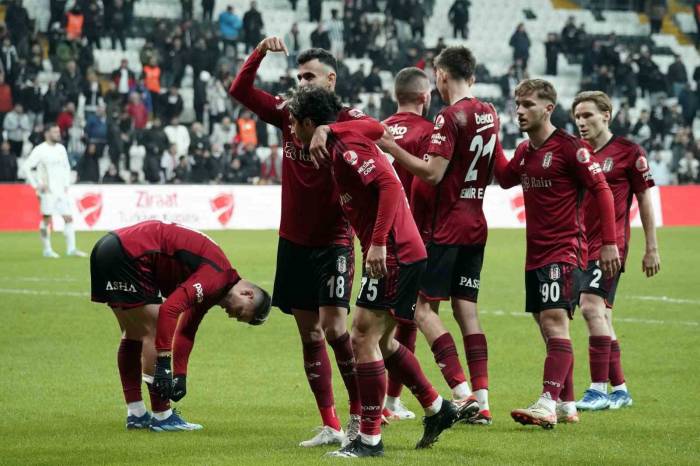 Ziraat Türkiye Kupası: Beşiktaş: 4 - Eyüpspor: 0 (Maç Sonucu)