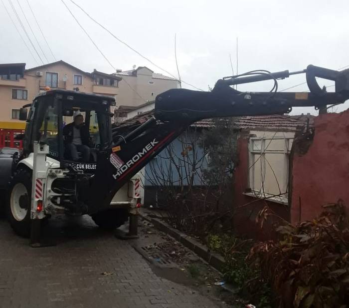 Marmara Depremi’nden Kalan 184 Riskli Bina Yıkıldı