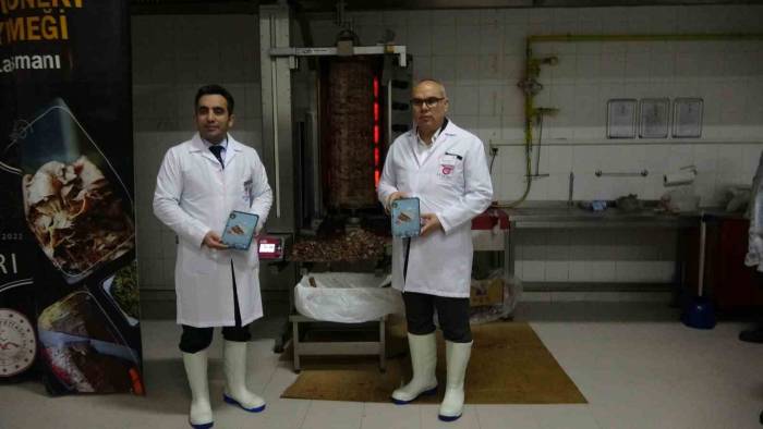 Coğrafi İşaret Olarak Tescil Edilen Ağrı Döneri Lezzetiyle Sofraları Süslüyor