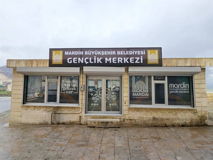 Mardin’de 8’inci Gençlik Merkezi Hizmete Sunuldu