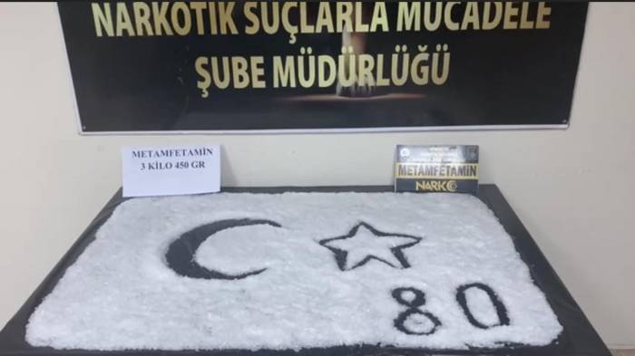 Osmaniye’de 3 Kilo 450 Gram Metamfetamin Maddesi Ele Geçirildi
