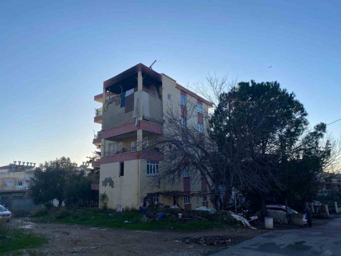 Soba Kovası Balkonu Yaktı