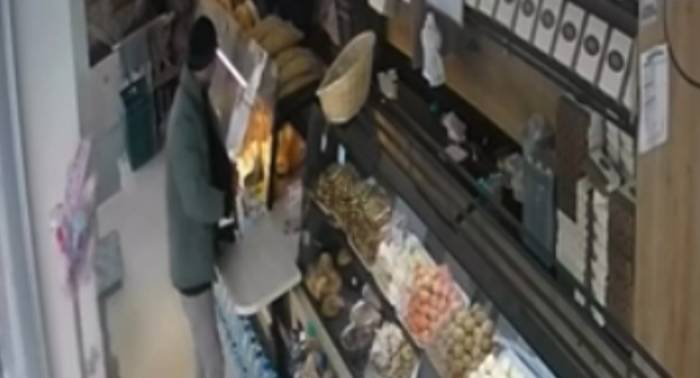 Fırından Sadaka Kutusunu Böyle Çaldı