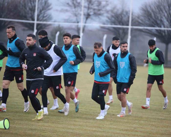 Sivasspor, Ankara Keçiörengücü Maçına Hazır