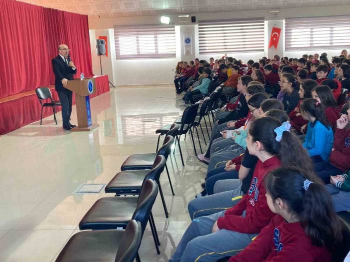 Afyonkarahisar’da Değerler Eğitimi Devam Ediyor