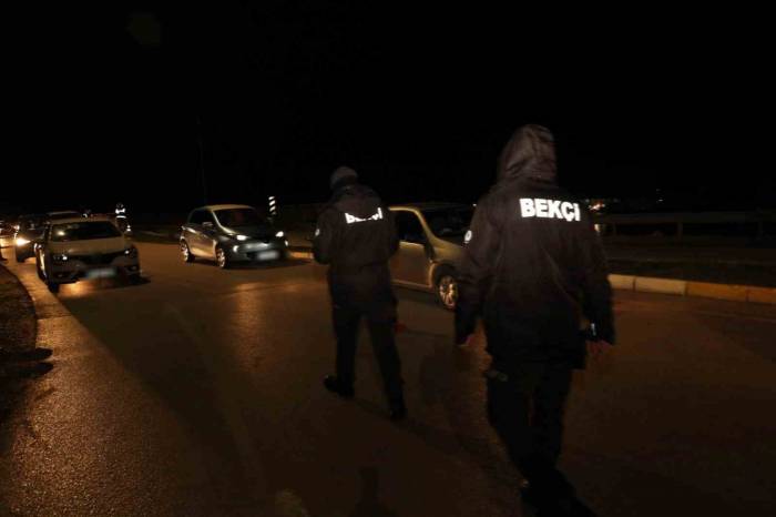 Umuma Açık Mekan Ve Yol Uygulaması