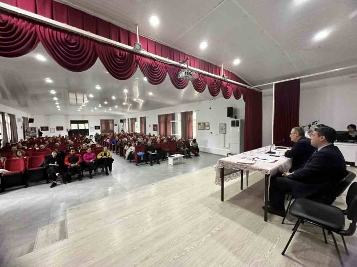 Kaymakam Ertaş Öğretmenler İle Bir Araya Geldi