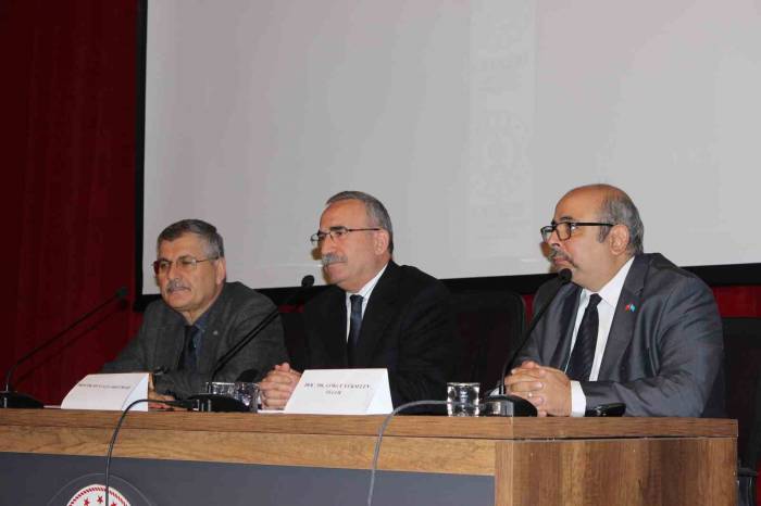 İl Milli Eğitim Müdürü Karaköse: “Kültürümüzü Yaşatacaksak, Öncelikle Dilimizi Bilmemiz Gerekiyor”