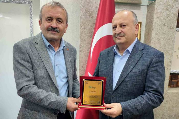 Tavlı: “Yeni Sanayi Sitesinin Hayata Geçmesi İçin Gayret Ediyoruz”