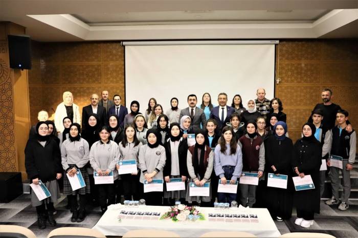 Bayburt Anadolu Mektebi Öğrencileri Tarık Buğra’yı Anlattı