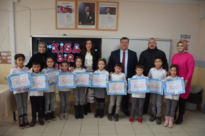 Başkan Alp Karne Töreninde Öğrencilerle Buluştu