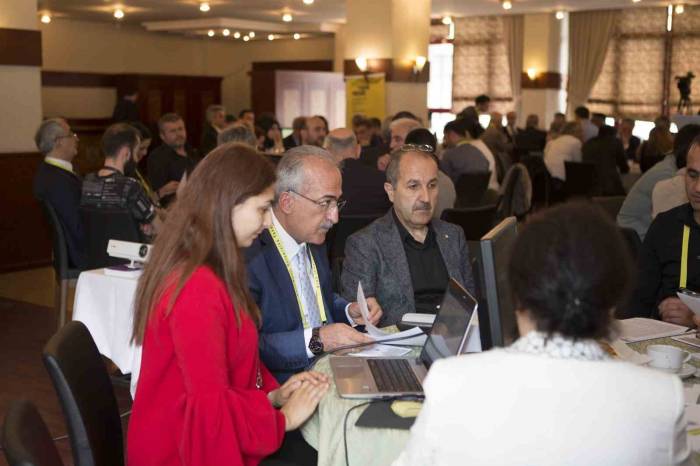 Atatürk Üniversitesi Yükselişini Sürdürüyor