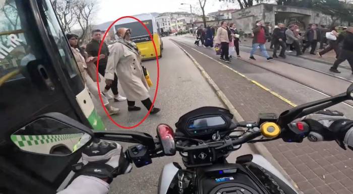 Bursa’da Korkutan Anlar...yayanın Hayatını Kurtaran Manevra Kamerada