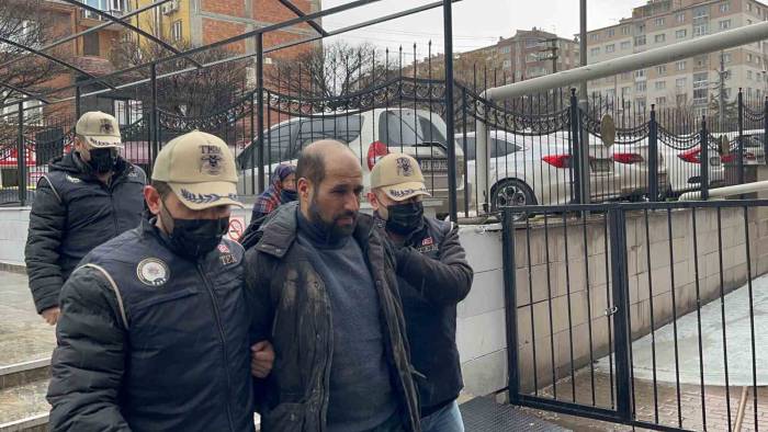 İnterpol’ün Kırmızı Bültenle Aradığı Deaş Üyesi Adliyeye Sevk Edildi